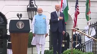 Starý senilny Biden opäť mimo