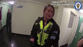 Policajtka schytala pľuvanec