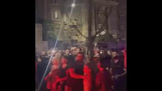 Ozbrojené povstanie potlačené dohodou bez trestu, je len predohra prevratu