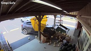 83-ročný vodič zrazil tínedžera, ktorý predával v stánku melóny