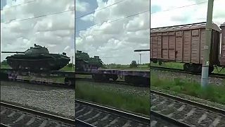 Armaty T-55 sa presúvajú na Ukrajinu