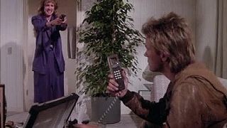 MacGyver 1x22 Atentatnik