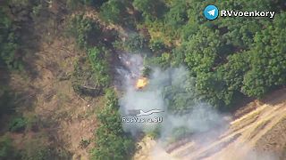 Zničenie ukrajinskej húfnice kamikadze dronom