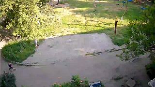 Nacistická ukrajina opať útočila na civilistov na donbase. Video 2
