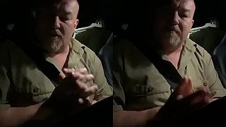 Muž použil v sebaobrane zbraň pred medveďom. Teraz ho vyšetruje polícia