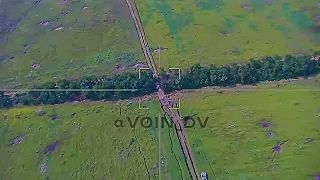 Po zásahu ruským samovražedným dronom Lancet začal horieť ukrajinský vojak