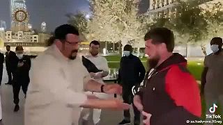 Kto ma tvrdší špek? Kadyrov či Segal?