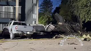Van Buren, Michigan, USA, stíhačka MIG - 23 spadla na dom.
