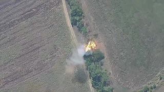 Americká 155mm húfnica M777 zhorela po zásahu dronom