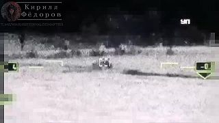 Pohybujúce sa ukrajinské bojové vozidlo BMP-2 vs. protitanková raketa Vichr