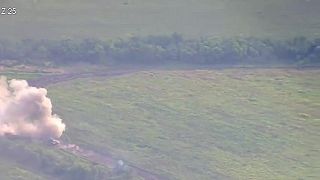 Leopard 2 vs 2 Ruské tanky