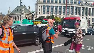 Progresívni ekoteroristi blokujú dopravu (kompilácia)