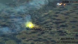 Ruské BMP-3 čistí ukrajinské zákopy pri Verbovom