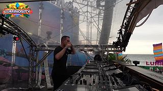 Jurgen Vries feat. Cmc - The Opera Song (Giuseppe Ottaviani Dub Remix)
