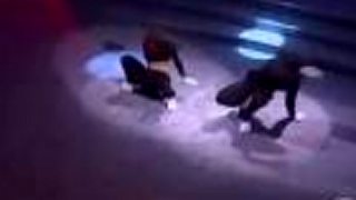 P - enny & C - harlie * H - ip H - op - CHOREOGRAFIA