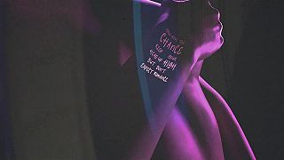Holy Molly x VAMERO - Shake it