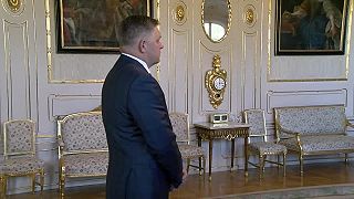 Prezidentka SR Zuzana Čaputová poverila Fica zostavením vlády.