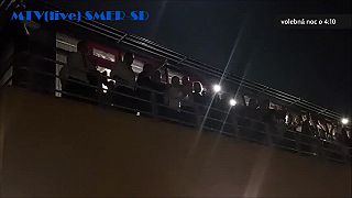 Fica a Smerákov na balkóne centrály: My sme vyhrali, do psej matere!