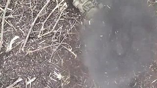 Dronu dokončujú to, čo ostalo z útoku okupantov