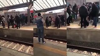 Imigranti brutálne napadli ženu na vlakovej stanici v Antverpách