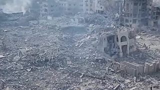 Rezidenčná oblasť Al-Rimal po leteckých útokoch Izraela (Pásmo Gazy)