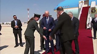 
Amerického robota dnes priviezli na ukážku do Izraela...
