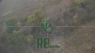 Ruský kamikadze dron Lancet zasiahol československú húfnicu vz. 77 Dana
