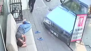Spánok na ulici ho takmer stál život