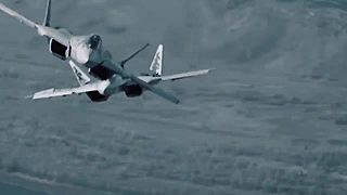 Suchoj Su-57 ruských vzdušných síl v štýle phonk