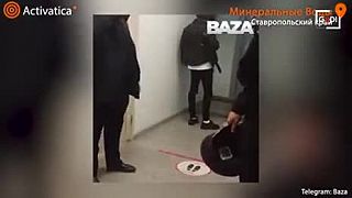 Ruský spevák Xolidayboy dostal počas svojho turné povolávací rozkaz.