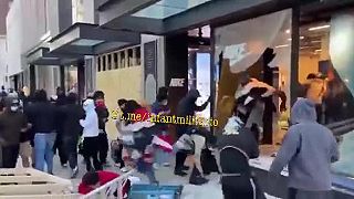 100% zľavy počas BLACK FRIDAY na všetok tovar (Los Angeles)
