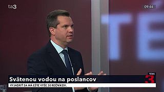 Cirkev provokuje. Parlamentným kaplánom sa stáva náboženský extrémista Ján Buc