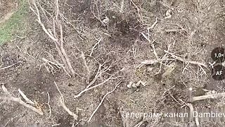 Keď Ukrajinci zbadali ruský dron, nechali napospas osudu svojho kamaráta