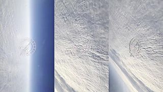 Su-34 zhadzuje bomby FAB-500 s modulmi UMPK