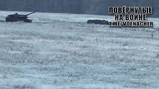 Poškodené tanky Leopard 2 a obrnené vyslobodzovacie vozidlo Bergepanzer 3