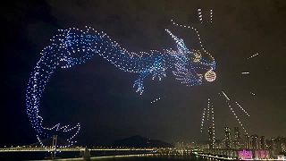 V juhokórejskom meste Pusan „bzučal“ na Nový rok na oblohe drak!