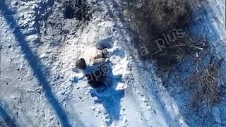 Okupant schovaný v snehu