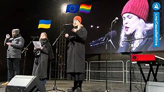 Soroso-proglobalistickí poskokovia z mimovládok na protestoch
