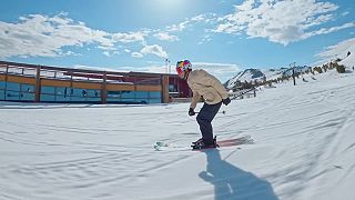 Perfektný sneh, perfektné počasie, perfektné skoky, perfektná kamera (RED BULL)