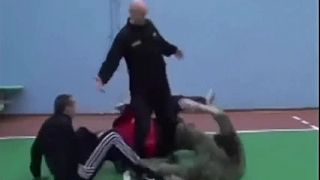 Špeciálne obranné chmaty