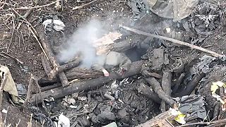 Kamikadze dron zasahuje zákop