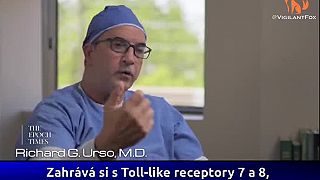 Chce niekto vyšetrovať vakcíny? Po tomto videu môže brať ľudí rovno do väzby.