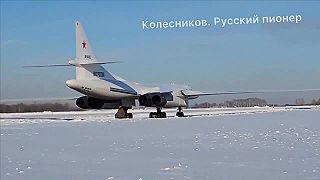 Vladimír Putin sa preletel na nadzvukovom bombardéry Tu-160M "Iľja Muromec"