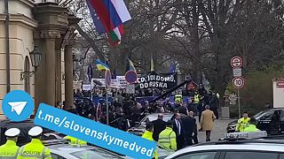Fica v Prahe privítali kečupary a hlavne dovolenkári.