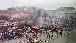 Poľský farmári pokračujú v protestoch vo Varšave