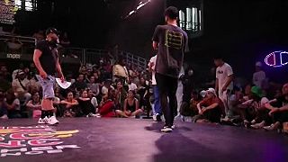 Breakdance - Francúzsko Medzi najznámejšie breakerské skupiny patria Rock Steady