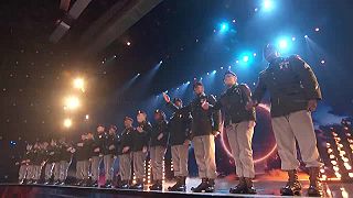 82nd Airborne Division Chorus prináša kamarátstvo, bratstvo a sesterstvo s ich e