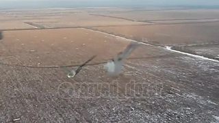 Bojové vrtuľníky Mi-35 a Ka-52 posielajú pozdravy ukrajinskej armáde