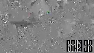 Ruský dron ZALA Lancet ničí Ukrajinský tank v meste Chasiv Jar