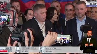 Pozdrav Robka Fica pre liberálnu kaviareň